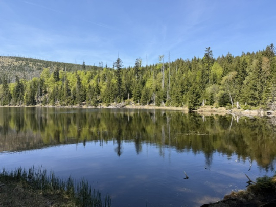 Jezero Laka